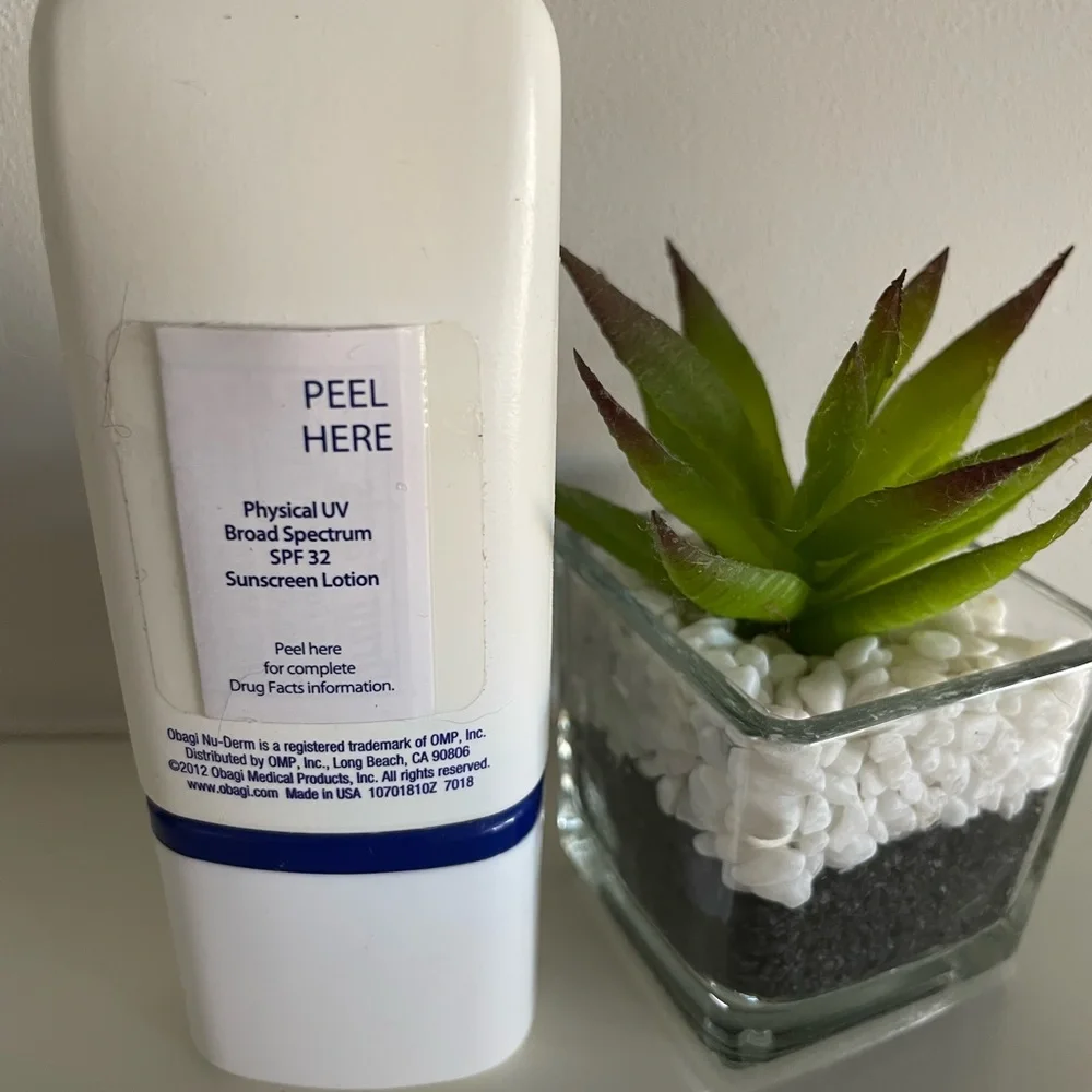 OBAGI my-derm SPF 32. NIB - Picture 2 of 2